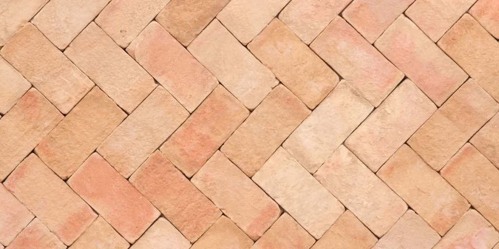 อิฐมอญ พื้นทางเดินในสวนที่เหมาะสำหรับบ้านสไตล์วินเทจ